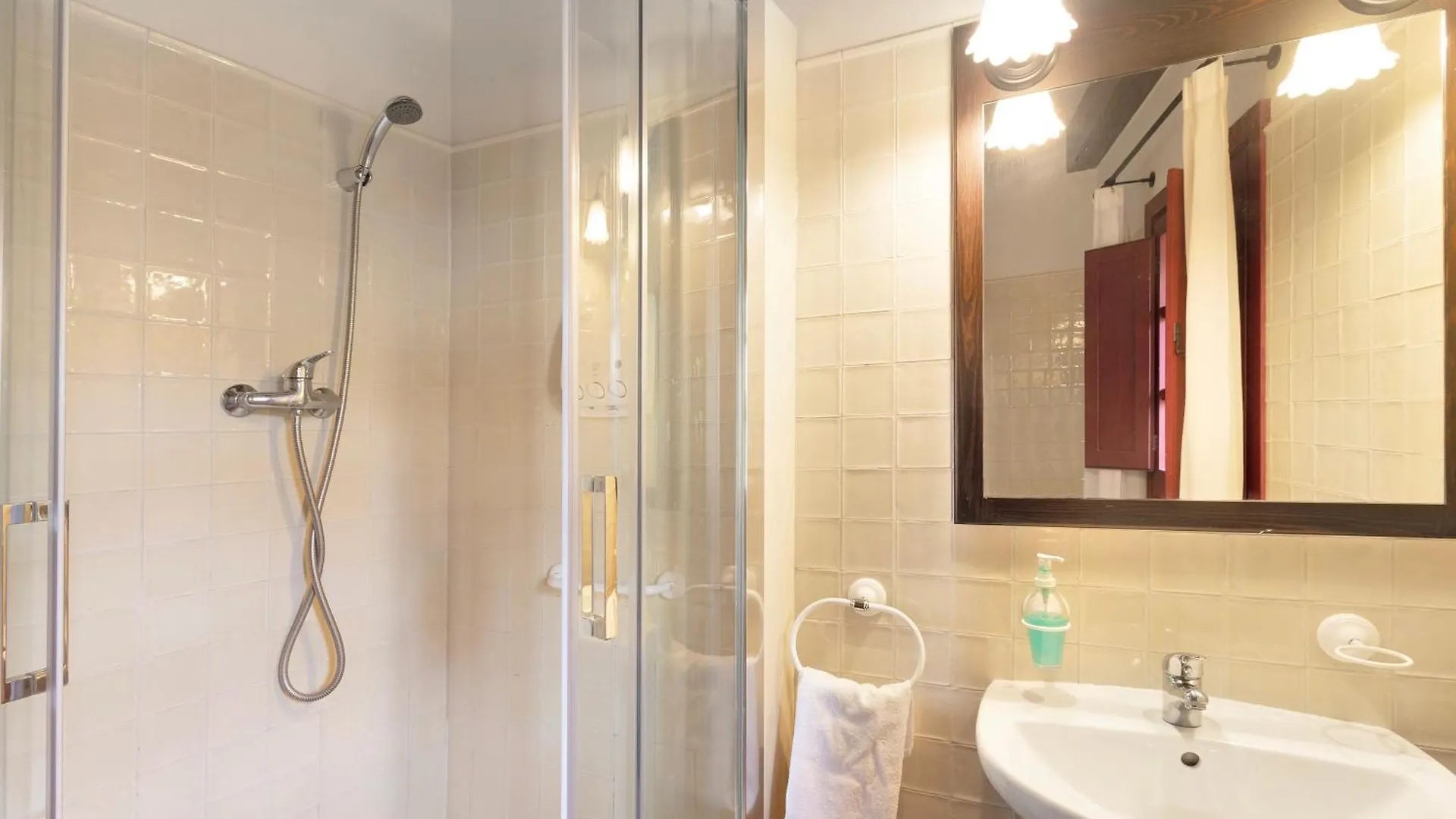 Hosteria 1848 - Suite Clasica Toloriu Holiday home